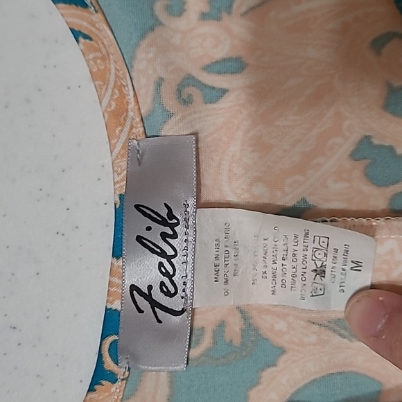 💥3for$12💥 Feelib sleeveless shirt size Medium - Picture 4 of 6